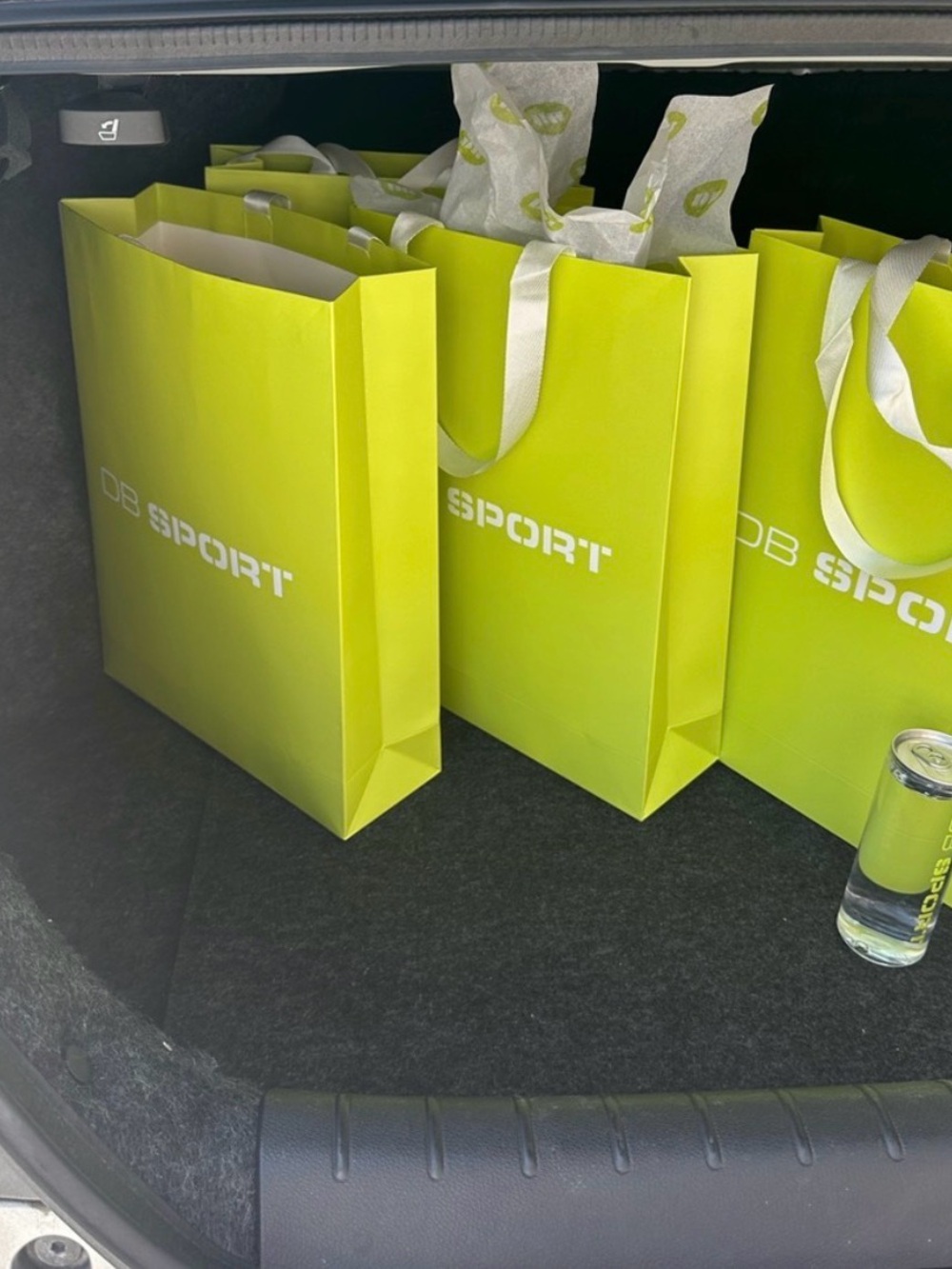DB Sport water can & shopping bag